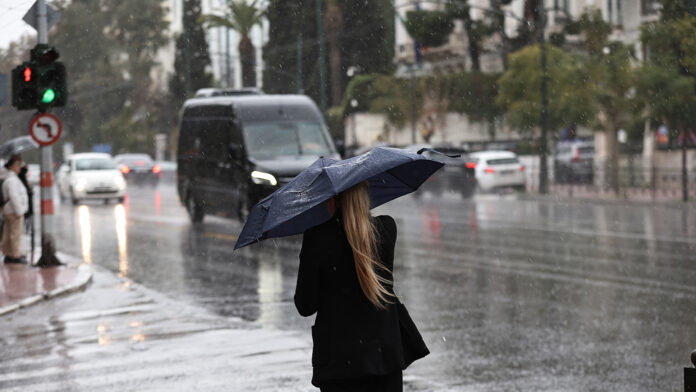 Ο καιρός στις 13 Οκτωβρίου 2026: βροχές, καταιγίδες και πτώση της θερμοκρασίας