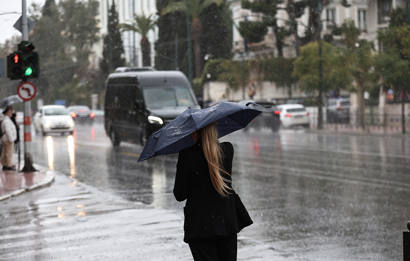 Ο καιρός στις 13 Οκτωβρίου 2026: βροχές, καταιγίδες και πτώση της θερμοκρασίας