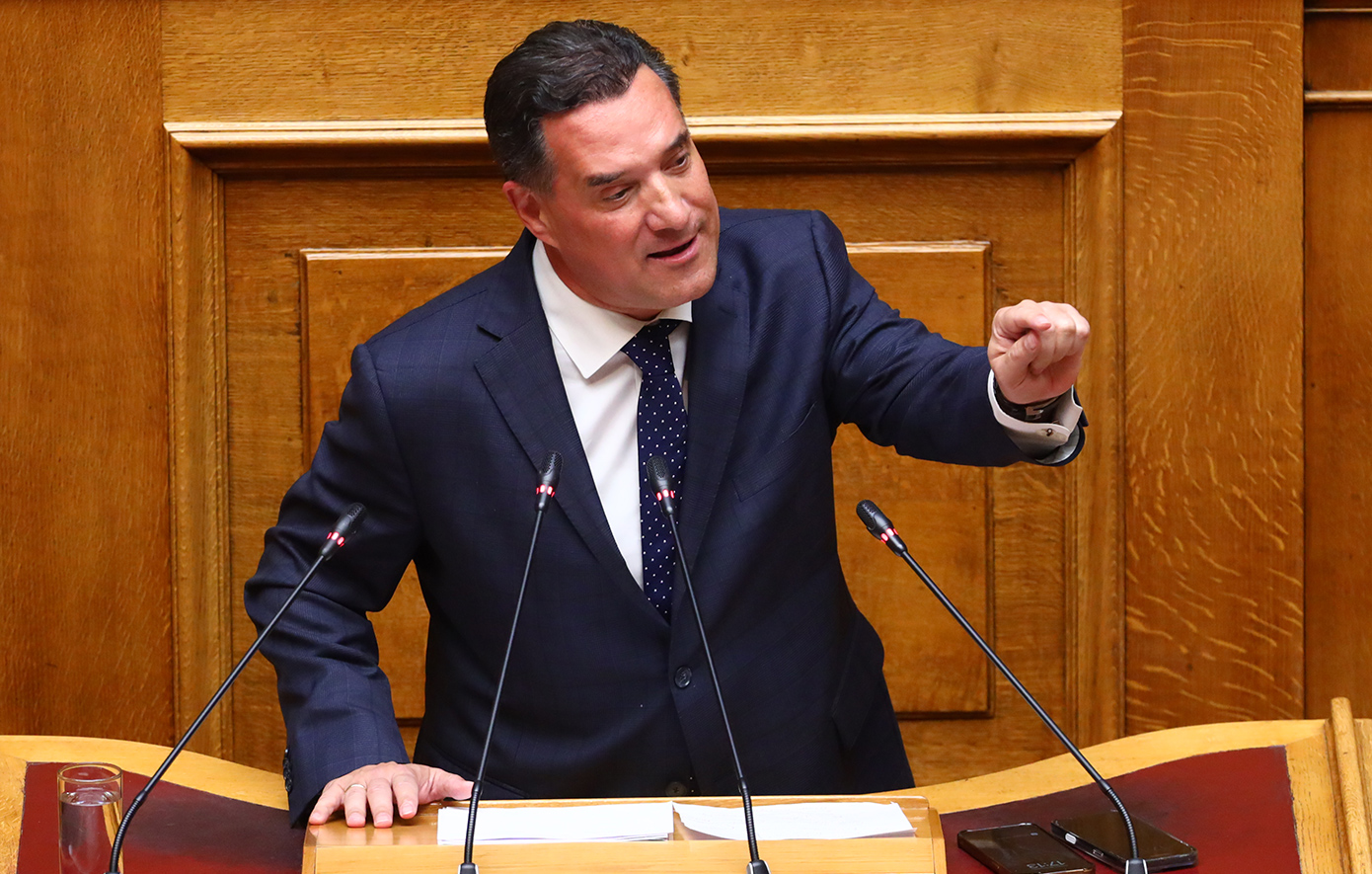 Άδωνις Γεωργιάδης κατά Νίκου Ανδρουλάκη: Δεν ψήφισε τον «κόφτη» στα social media από κόμπλεξ για τον Κυριάκο Μητσοτάκη, ντροπή και αίσχος