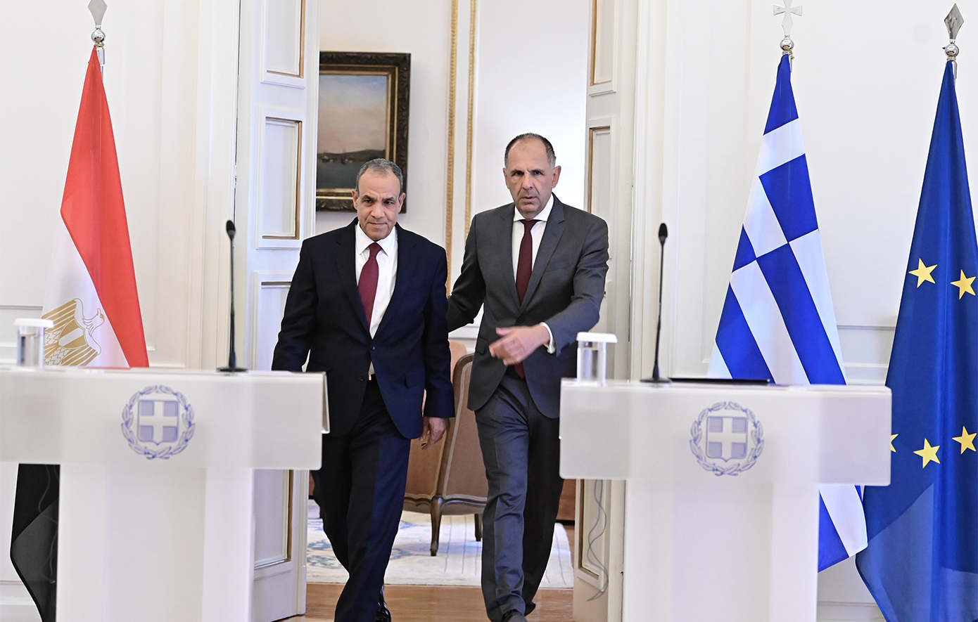 Ελλάδα και Αίγυπτος αρχίζουν διαβουλεύσεις για επέκταση της οριοθέτησης της ΑΟΖ