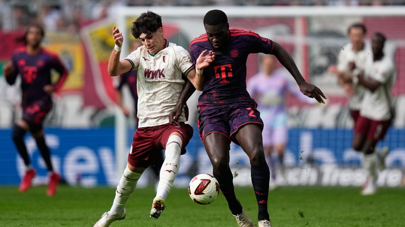Bundesliga: Η Μπάγερν έμεινε στο 2-2 με την Άουγκσμπουργκ και η Ντόρτμουντ διατηρήθηκε πρώτη