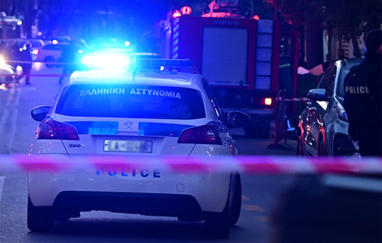 Χολαργός: Υποχώρησε το οδόστρωμα – Απαγορεύτηκε η διέλευση οχημάτων στην οδό Καρπάθου