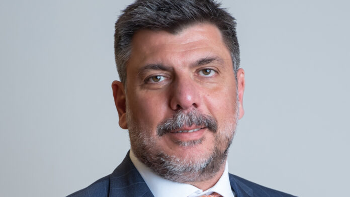 Νίκος Νικολακόπουλος: Αναλαμβάνει τη θέση του αντιπροέδρου του Ομίλου Κυριακού στην Ελλάδα