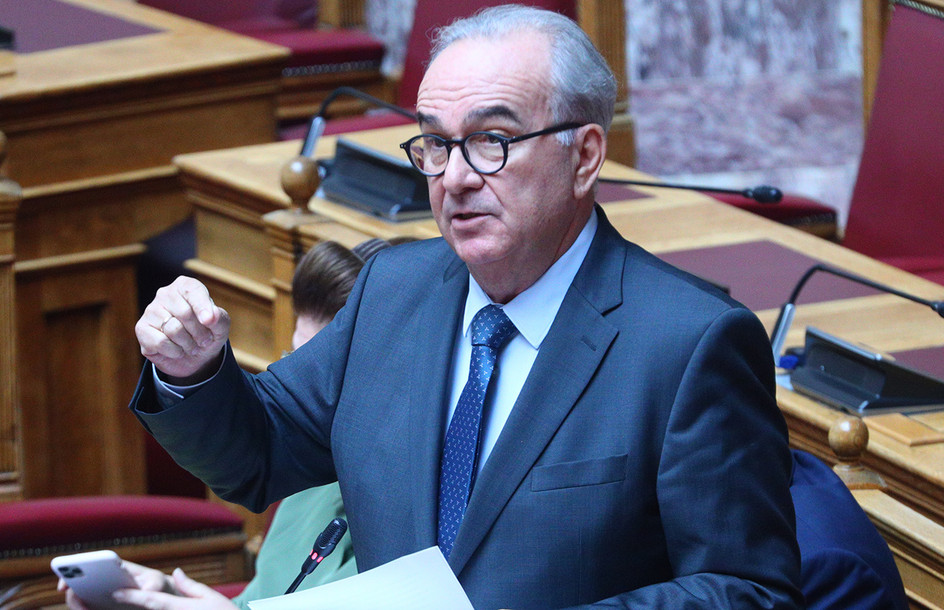 Παπαθανάσης: Το εθνικό πρόγραμμα φτάνει τα 23 δισ. ευρώ για την περίοδο 2026-2030