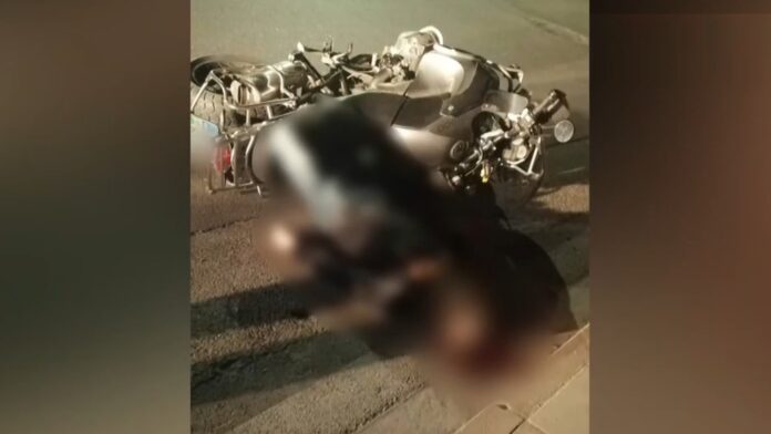 Δολοφονία στη Γλυφάδα: Πυρά πισώπλατα στον 52χρονο ενώ οδηγούσε τη μοτοσικλέτα του – Εξετάζεται ενέδρα κοντά στο σπίτι του