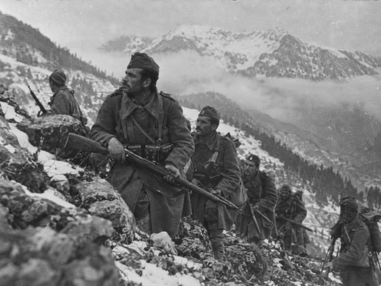 28η Οκτωβρίου: Πώς η μάχη της Πίνδου ανέκοψε την ιταλική εισβολή