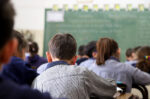 Proficiency σε τρεις ημέρες με παράδοση στο σπίτι – Καταγγελίες για τίτλους χωρίς γνώσεις, παρέμβαση ζητά το ΑΣΕΠ
