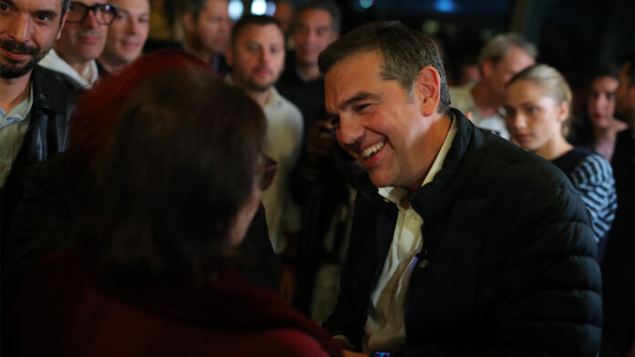 Αλέξης Τσίπρας στην Ηλιούπολη: «Δεν είμαστε δεκανίκι της Δεξιάς, αλλά ο αντίπαλος πόλος»