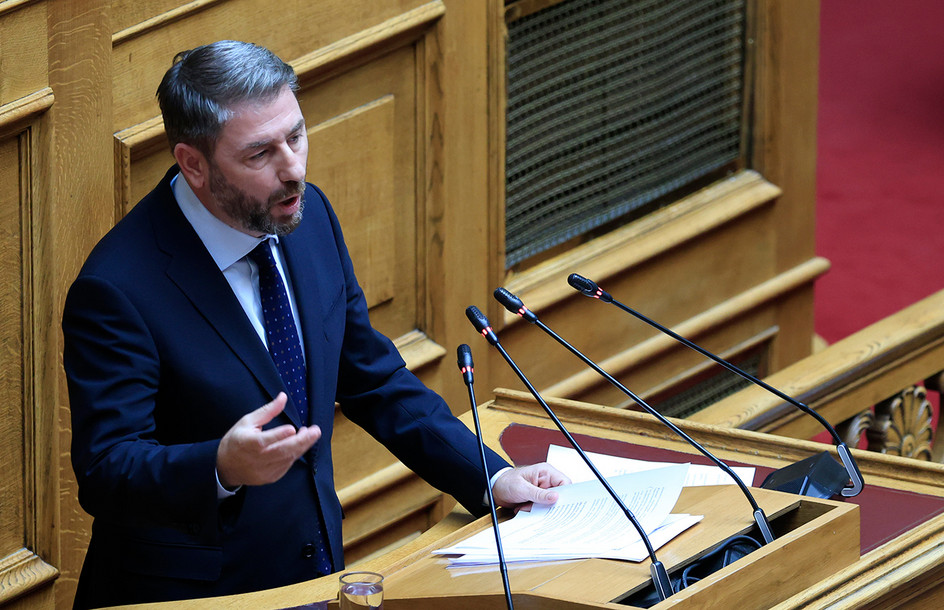 Ανδρουλάκης κατά Μητσοτάκη με Γαλάνη: «Τα γαλάζια σου γράμματα» οι επιστολές στη φον ντερ Λάιεν