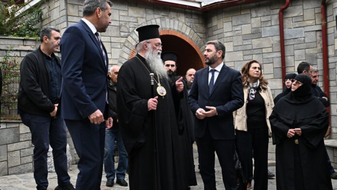Νίκος Ανδρουλάκης: Στην Παναγία Εικοσιφοίνισσα με επίκεντρο την επιστροφή των ιστορικών κειμηλίων