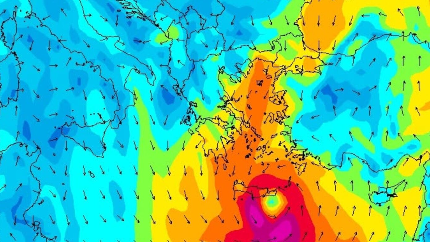 Κλέαρχος Μαρουσάκης προειδοποιεί για ακραίο σενάριο με μεσογειακό τροπικό κυκλώνα – Τι δείχνουν τα προγνωστικά μοντέλα