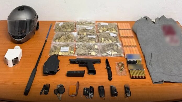 Παλαιό Φάληρο: Συνελήφθη 33χρονος για ληστεία σε βενζινάδικο με πιστόλι και εγκλεισμό υπαλλήλου
