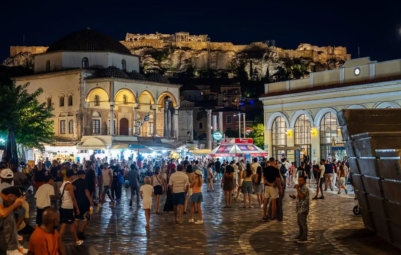 Η Ελλάδα παραμένει ψηλά στις φθινοπωρινές ταξιδιωτικές επιλογές των Γερμανών