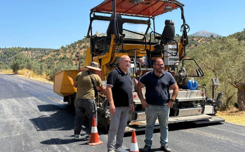 Η Περιφέρεια Πελοποννήσου ολοκληρώνει την αποκατάσταση του οδοστρώματος στην οδό Λυγουριού-Δήμαινα