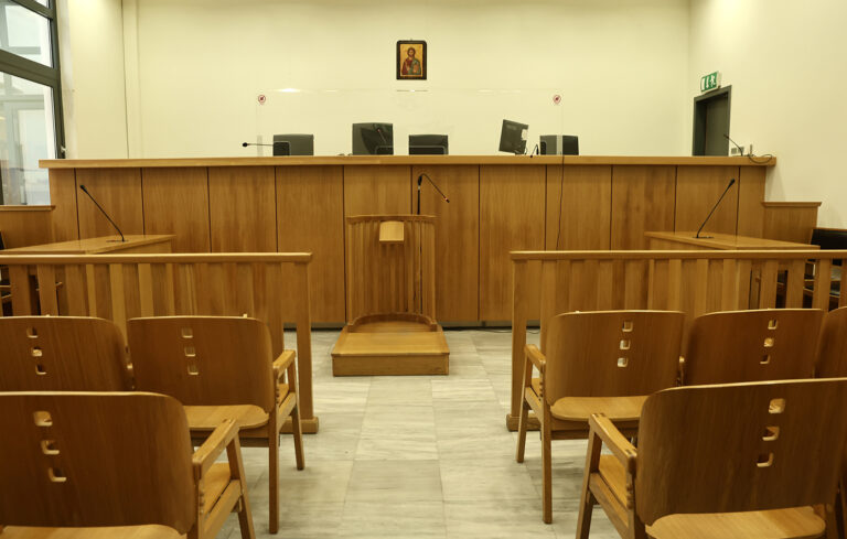 Ειδικό Δικαστήριο για τα Τέμπη: Ο Γεώργιος Παπαγεωργίου πρόεδρος, η Άννα Καλουτά εισαγγελέας