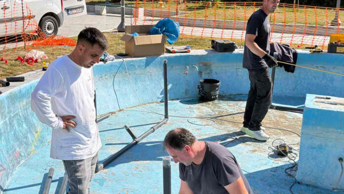 Θεσσαλονίκη: Αρχίζει η αποκατάσταση του «Αγοριού που Σφυρίζει» στην πλατεία Ναυαρίνου