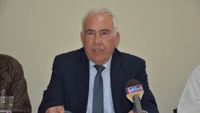 Σύρος – Ερμούπολη: Ομόφωνο ψήφισμα του Δημοτικού Συμβουλίου για την εκδημία του Ευ. Χαλκιά