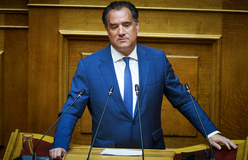 Άδωνις Γεωργιάδης: «Όποιος δεν αναγνωρίζει την πρόοδο στο ΕΣΥ είναι άδικος» – Το βίντεο νεαρής ασθενή που δημοσίευσε