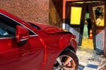 Ηγουμενίτσα: Αυτοκίνητο προσέκρουσε στον τερματικό σταθμό του λιμανιού – «Γκρέμισε» την είσοδο