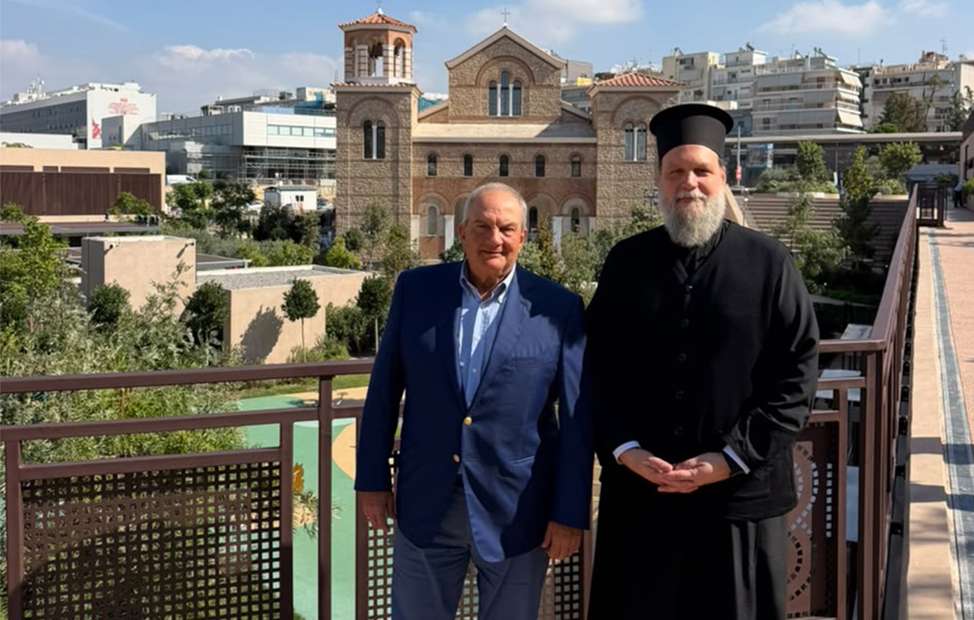 Ο πρώην Πρωθυπουργός Κώστας Καραμανλής στο «Ιωνικό Κέντρο» της Ιεράς Μητροπόλεως Νέας Ιωνίας