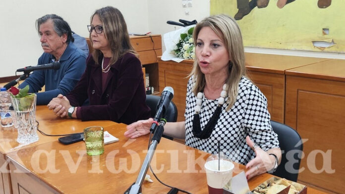 Μαρία Καρυστιανού στα Χανιά: Για όλα υπάρχουν λύσεις, αν υπάρχει βούληση να βοηθηθεί η κοινωνία και όχι τα συμφέροντα