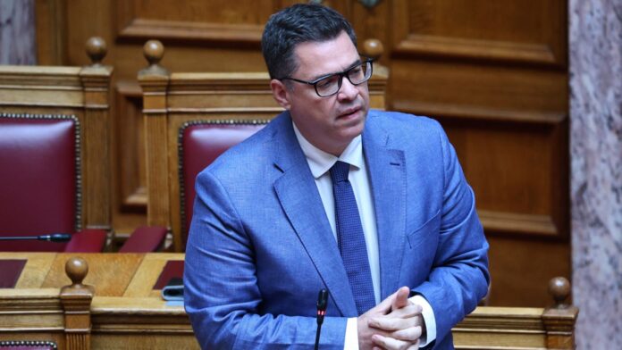 Ο Θ. Κοντογεώργης παρουσιάζει τον εβδομαδιαίο απολογισμό για την περιφέρεια με έργα και παρεμβάσεις σε νερό, ενέργεια και υποδομές