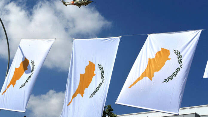 Κύπρος: Γιατί η ανεξαρτησία γιορτάζεται την 1η Οκτωβρίου, ενώ ανακηρύχθηκε 46 ημέρες νωρίτερα | Σαν σήμερα
