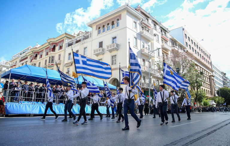 Θεσσαλονίκη: Απαγόρευση συναθροίσεων στο κέντρο – Κλείνουν σταθμοί του μετρό