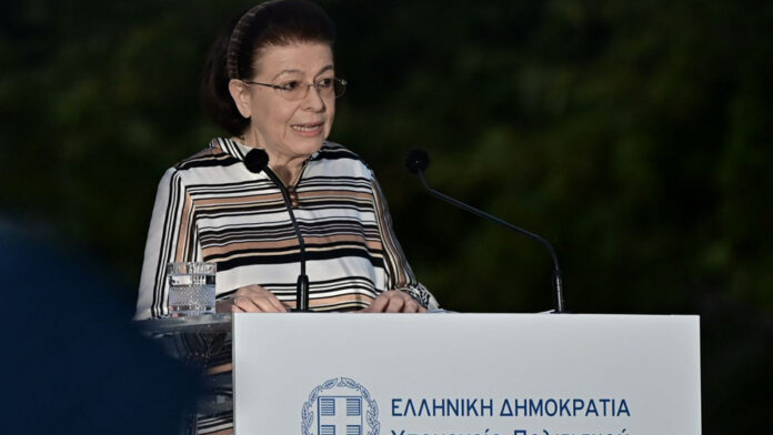 Λίνα Μενδώνη: Η επιστροφή και η επανένωση των Γλυπτών του Παρθενώνα στην Αθήνα είναι θέμα χρόνου