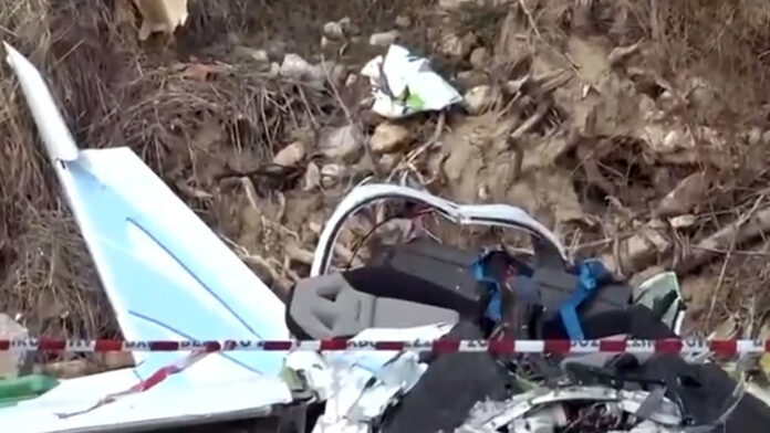 Πιερία: Τα σενάρια για τη συντριβή μονοκινητήριου αεροσκάφους και ο ελιγμός πριν από την προσγείωση
