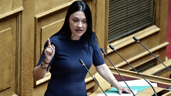 Νάντια Γιαννακοπούλου μετά τη σύγκρουση με τον Μακάριο Λαζαρίδη: Υπάρχουν ανθρώπινα όρια, δεν θα με φιμώσει κανείς