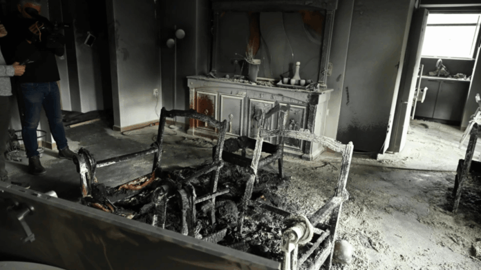 Εμπρησμοί στη Γλυφάδα: Σε διαθεσιμότητα ο επικελευστής του Πολεμικού Ναυτικού με εντολή Νίκου Δένδια