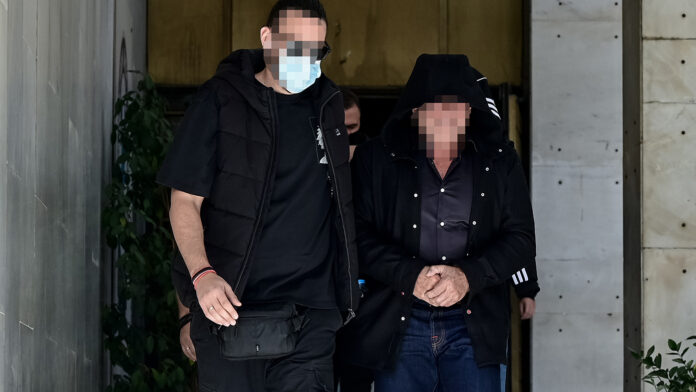 Pizza Fan: Η αποχώρηση του Mr Pizza Fan από τη ΓΑΔΑ μαζί με τους άλλους συλληφθέντες
