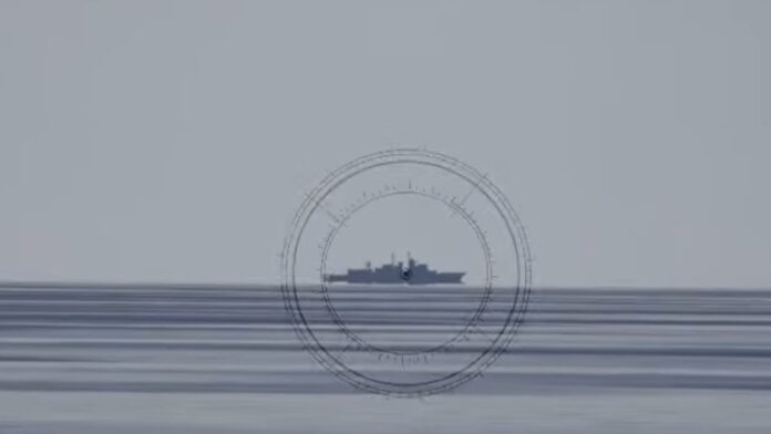 Αιγαίο: Το Πολεμικό Ναυτικό βύθισε με τορπίλη τη φρεγάτα «Μπουμπουλίνα» – Το εντυπωσιακό βίντεο του Πολεμικού Ναυτικού