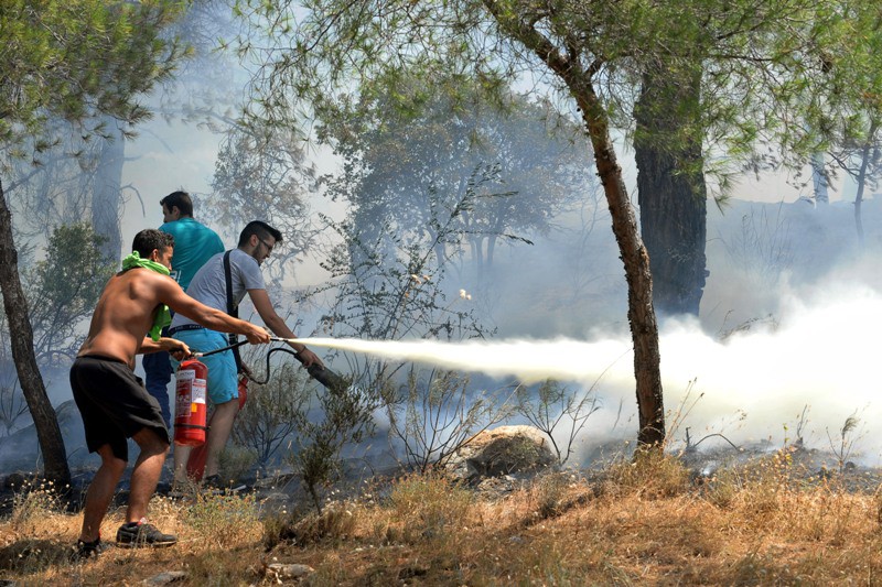 Θεσσαλονίκη: Γυναίκα αγνώστων στοιχείων εντοπίστηκε χωρίς τις αισθήσεις της σε φωτιά στο Πανόραμα