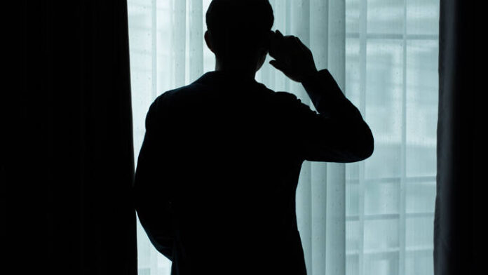 Ηράκλειο: 66χρονη και ανήλικος παρέδωσαν χρήματα και κοσμήματα σε τηλεφωνική απάτη – Η λεία ξεπέρασε τις 20.000 ευρώ
