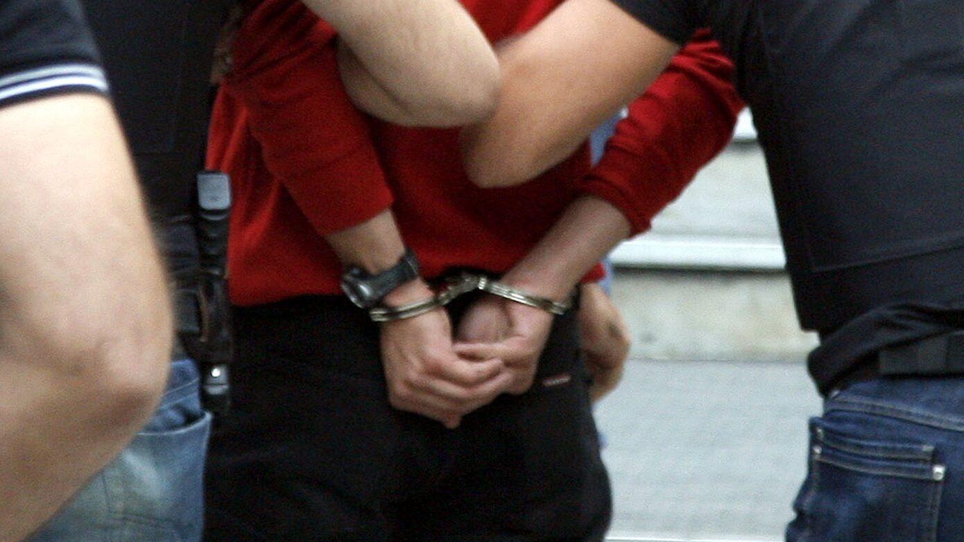 Νέα Μάκρη: Συνελήφθη 25χρονος για αρπαγή και βιασμό ανήλικης