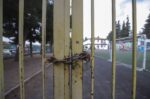 Ηράκλειο: Καταγγελία για ρατσιστική επίθεση καθηγήτριας σε 13χρονη – «Εσύ είσαι μαύρη, δεν είσαι από εδώ, να πας στη χώρα σου»