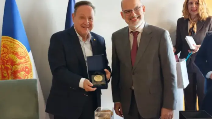 Ο Αγγελούδης συναντήθηκε με τον δήμαρχο Λεμεσού Γιάννη Αρμεύτη στη Θεσσαλονίκη
