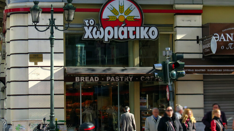 Mr «Χωριάτικο»: Τον πρόλαβαν λίγο πριν διαφύγει στην Αλβανία – Πάνω από 50 συλλήψεις για την απάτη-«μαμούθ», ερευνώνται εκατοντάδες επιχειρήσεις