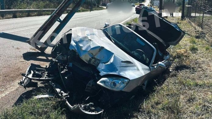 Σοφικό Κορινθίας: Σφοδρή σύγκρουση δύο αυτοκινήτων στην επαρχιακή οδό – Φωτογραφίες και βίντεο
