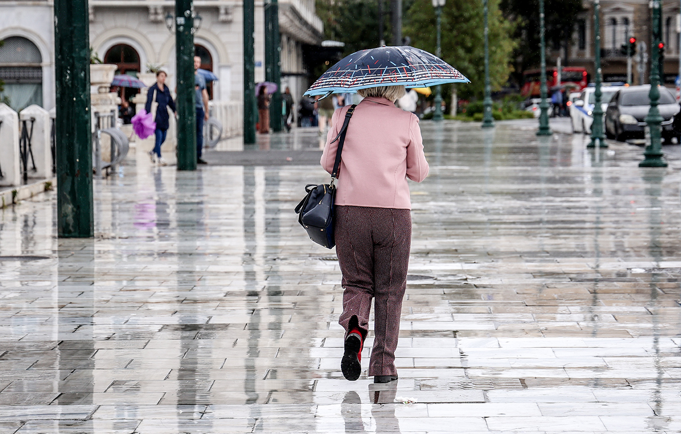 Καιρός: Επιδεινώνεται πριν από την 28η Οκτωβρίου – Ποιες περιοχές θα επηρεαστούν από αύριο Κυριακή