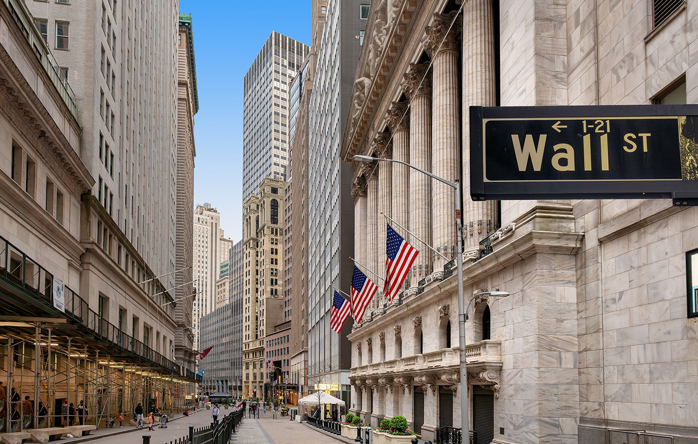 Wall Street: Κέρδη με πρωταγωνιστές τους κατασκευαστές τσιπ – Ο Nasdaq ενισχύθηκε κατά 1,18%