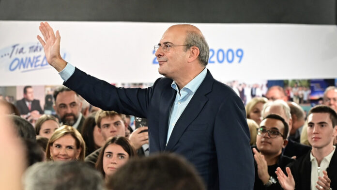 Κ. Χατζηδάκης: «Να πάρουμε στην πλάτη μας την επόμενη εκλογική μάχη» – Το μήνυμα στην εκδήλωση για την ΟΝΝΕΔ