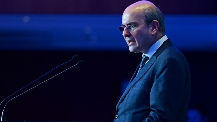 Κωστής Χατζηδάκης: «Θα προχωρήσουμε το καλώδιο Ελλάδας-Κύπρου» – Αισιόδοξος για την αυτοδυναμία της ΝΔ