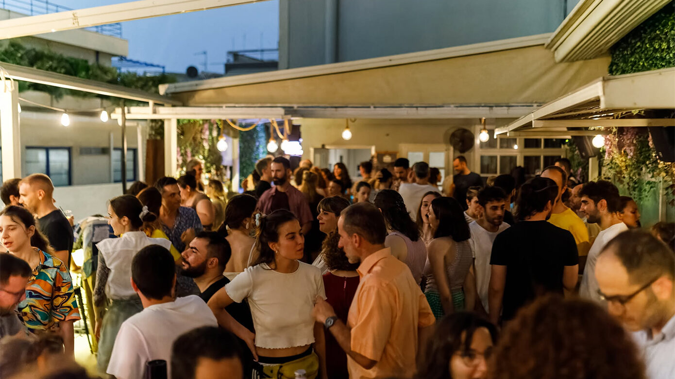 Αθήνα: Κλείνει ύστερα από 31 χρόνια το ιστορικό στέκι της νυχτερινής ζωής «Χοροστάσιο»