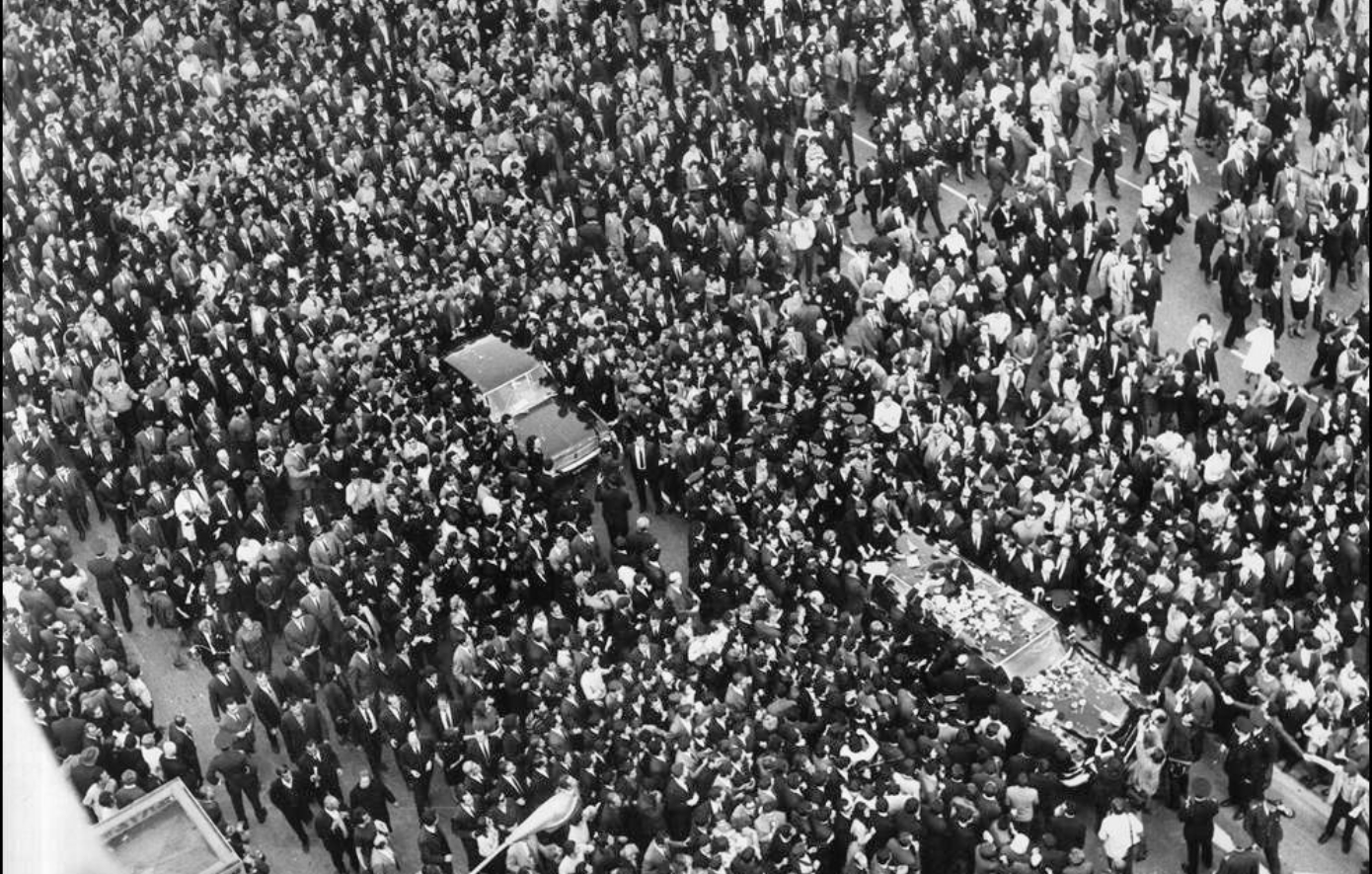Γεώργιος Παπανδρέου: Η κηδεία του έγινε μαζική διαδήλωση κατά της χούντας – Σαν σήμερα 1 Νοεμβρίου